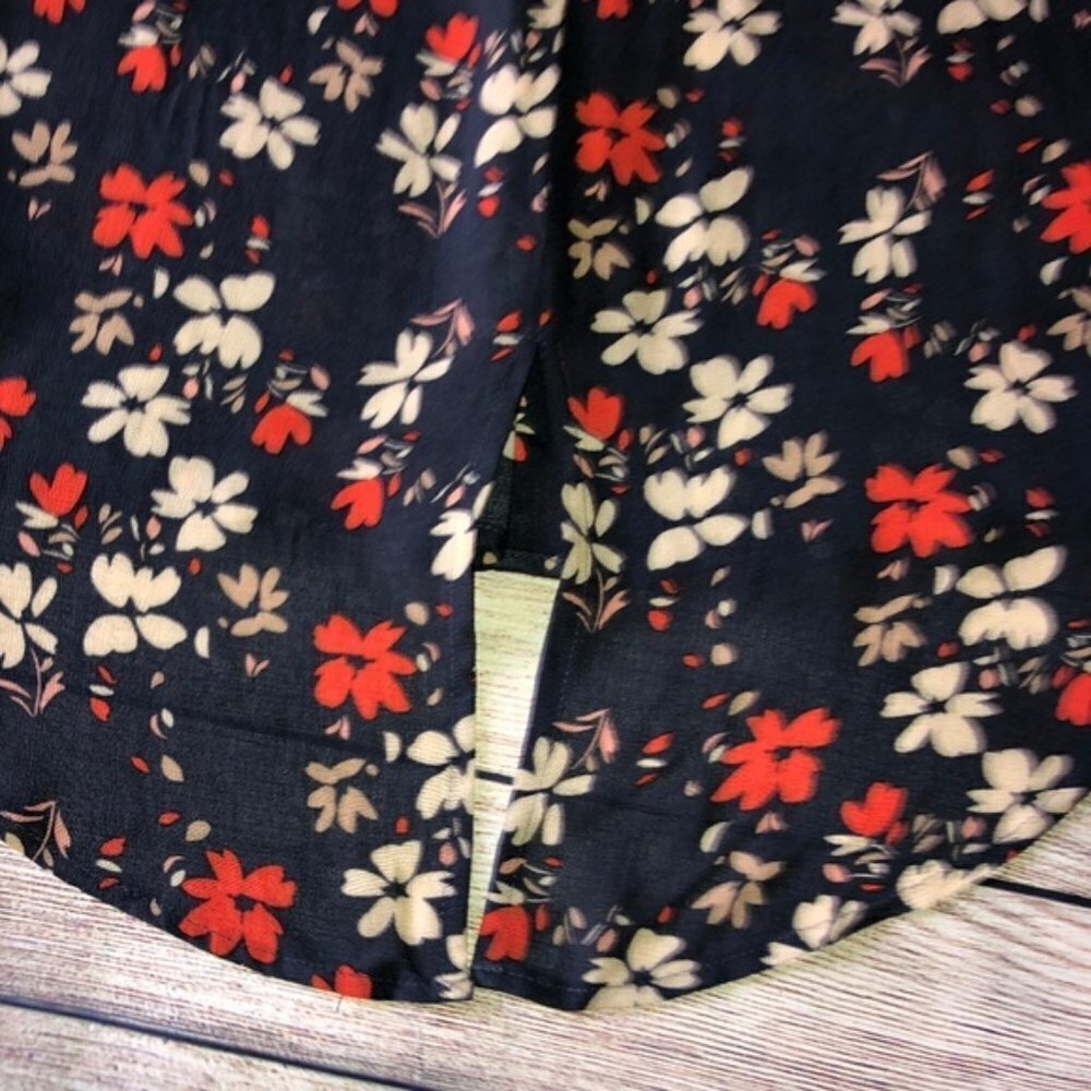 Sanctuary Floral Print Sleeveless Blouse Size S - Picture 5 of 6